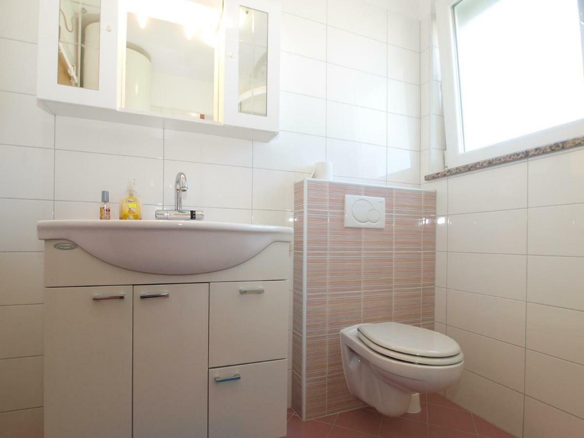 Apartments Majda 1932 Fazana Bagian luar foto