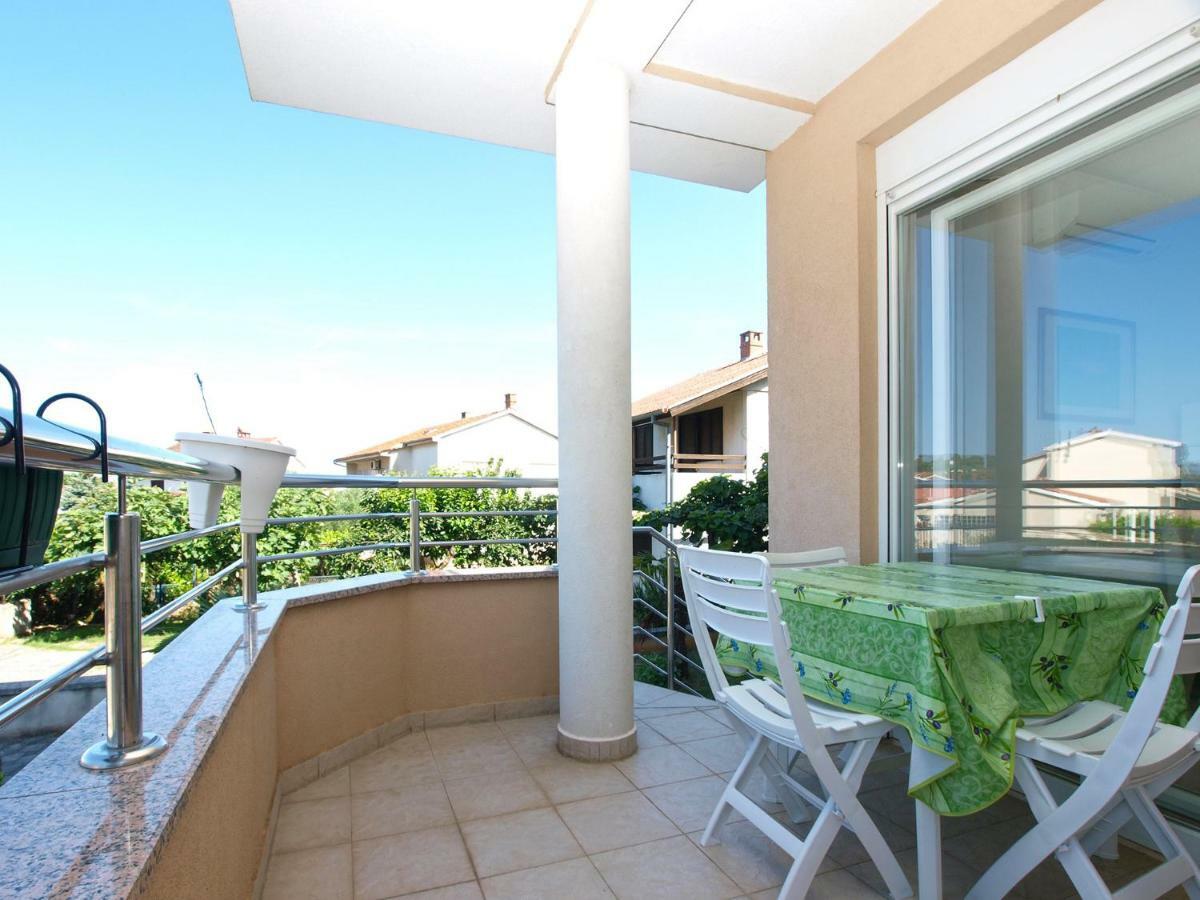 Apartments Majda 1932 Fazana Bagian luar foto